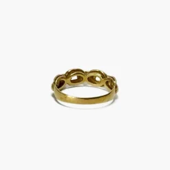 Bague chaine en or jaune et rubis