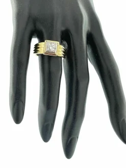 Bague chevalière certifiée HRD en or jaune et blanc