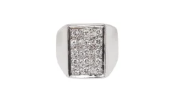 Bague chevalière en or blanc et diamants