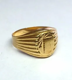 Bague chevalière en or jaune