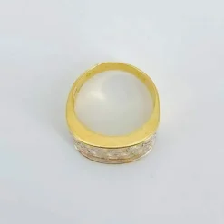 Bague Chevalière en or jaune et diamants