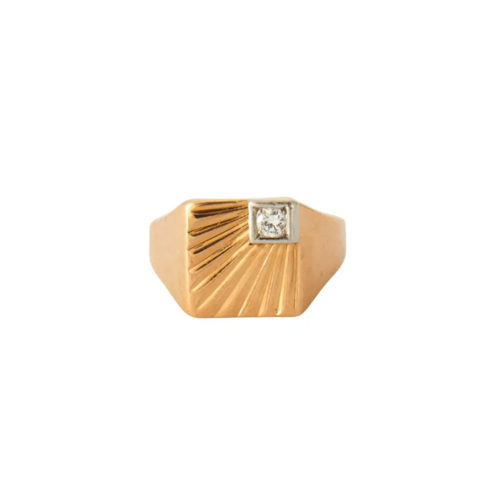 Bague Chevalière massive or jaune et diamant