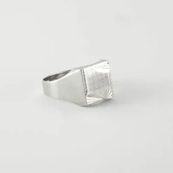Bague Chevalière or blanc