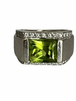 Bague Chevalière Or Gris Péridot Diamants