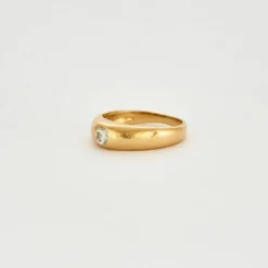 Bague chevalière or jaune diamant
