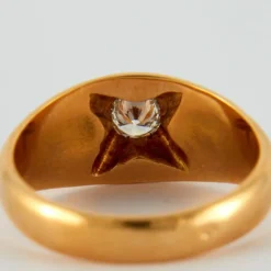 Bague chevalière or rose et diamant