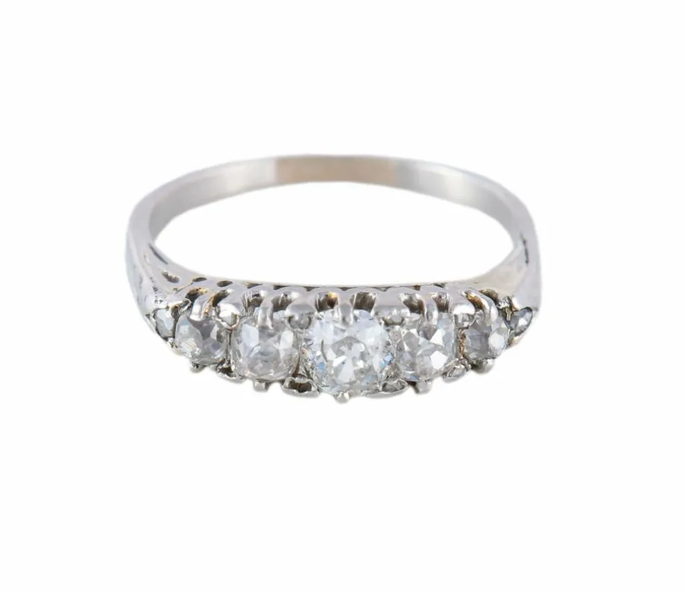 BAGUE "CHIMERE" ART DECO, PLATINE