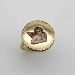 Bague chérubin ailé en émail doré de style victorien