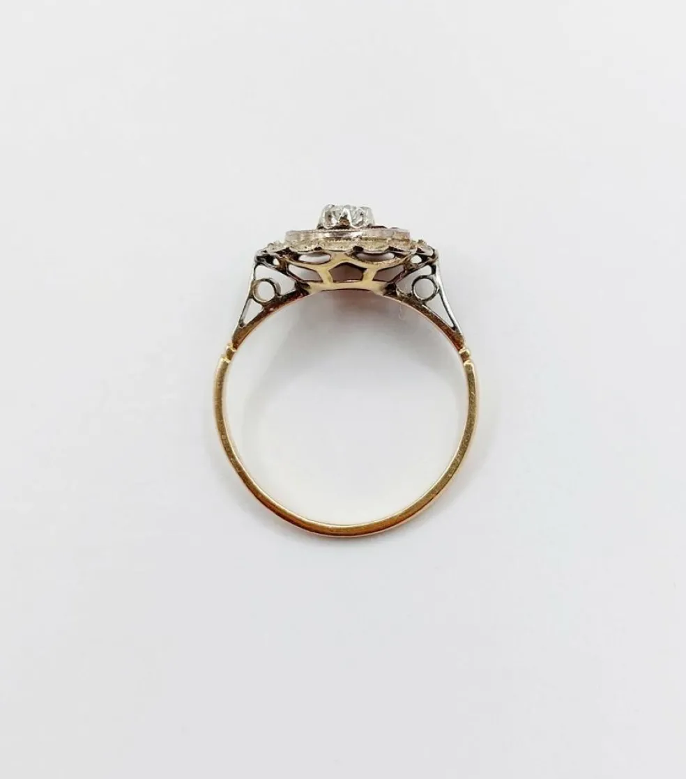 Bague cible Art Déco or rose, diamant, rubis calibrés (circa 1920)