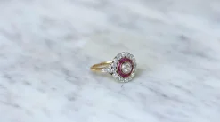 Bague Cible Belle Epoque Diamants et Rubis Calibrés