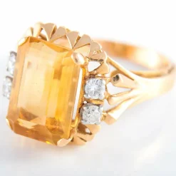 Bague citrine et ses 4 diamants