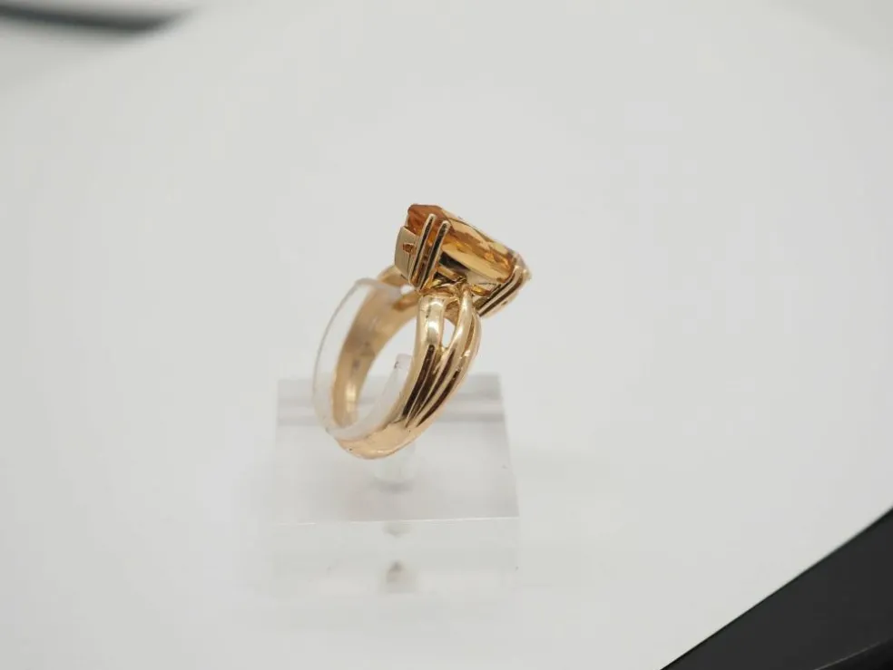 Bague citrine or jaune