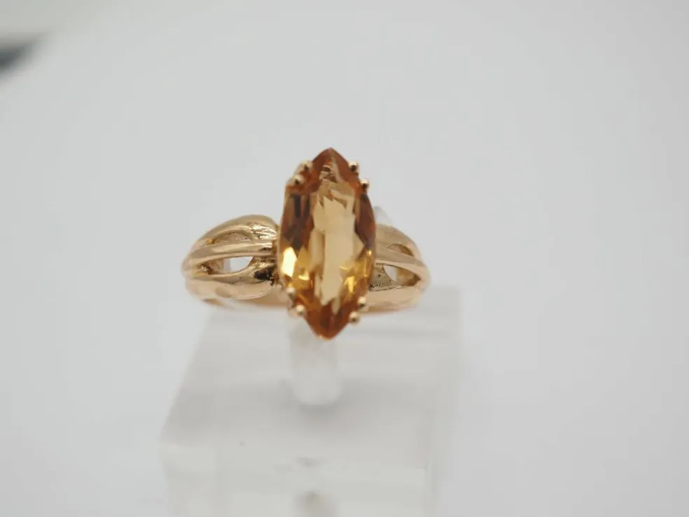 Bague citrine or jaune