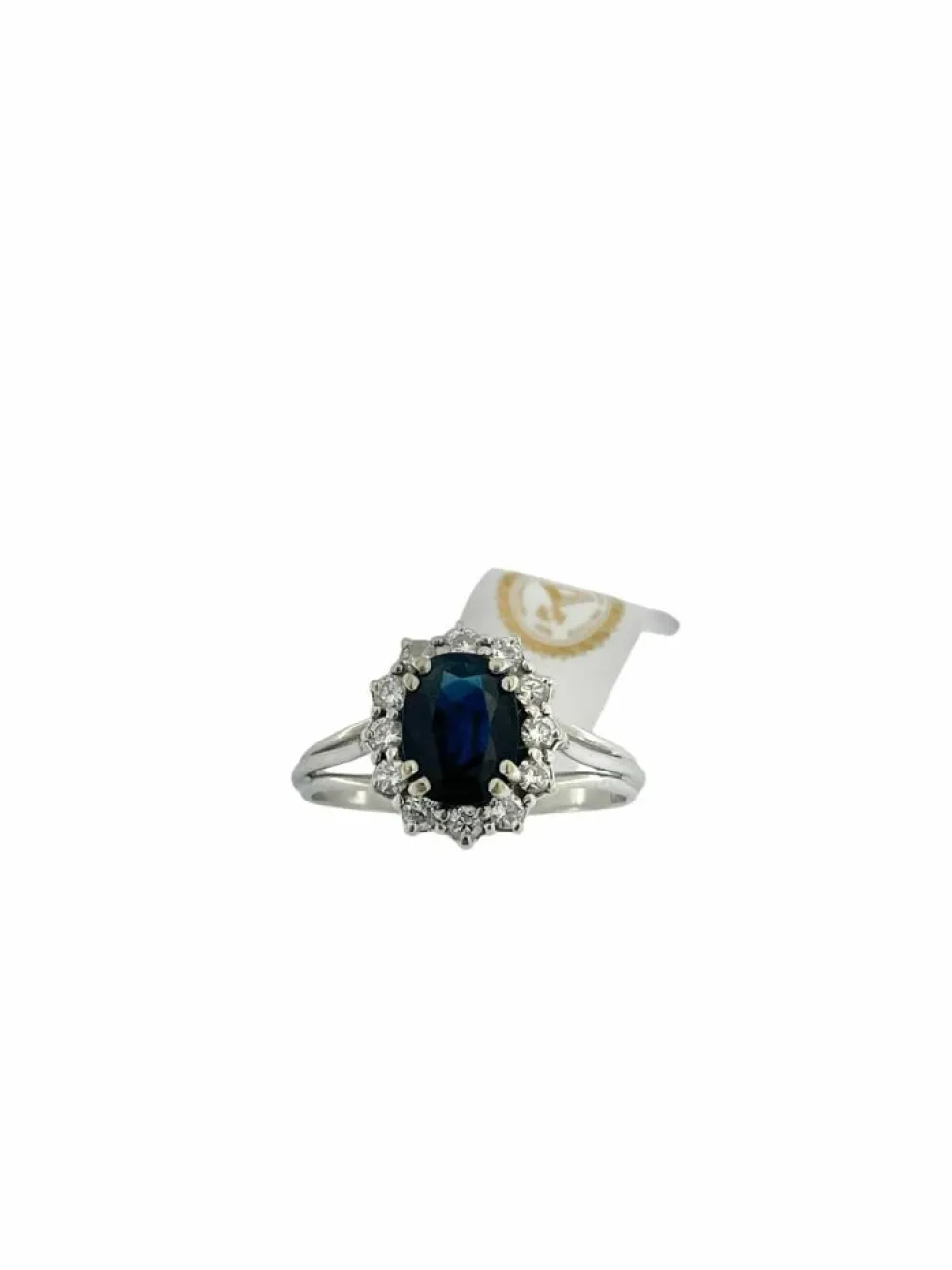 Bague classique en or blanc diamants et saphir certificat IGI