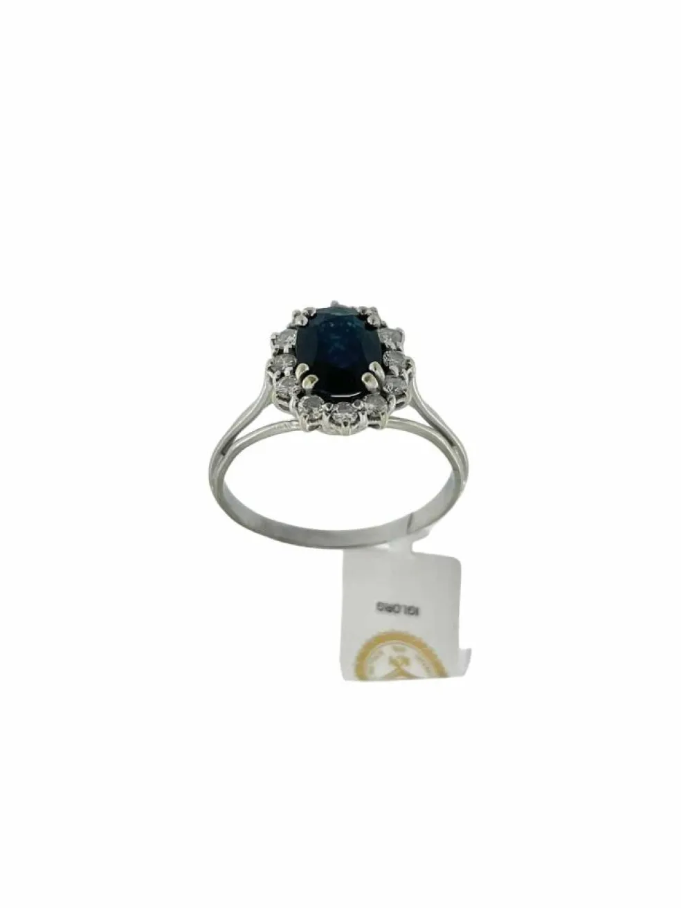 Bague classique en or blanc diamants et saphir certificat IGI