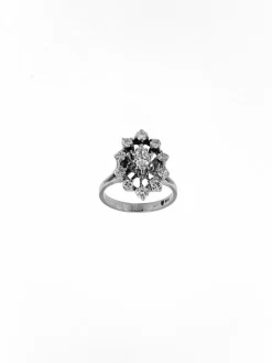 Bague cocktail art déco en or blanc certifiée HRD avec diamants