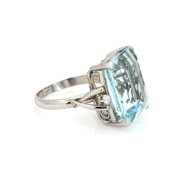 Bague Cocktail diamants aigue-marine 10 cts