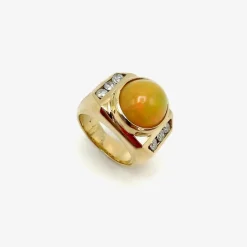 Bague cocktail en or 14 carats avec opale et diamant