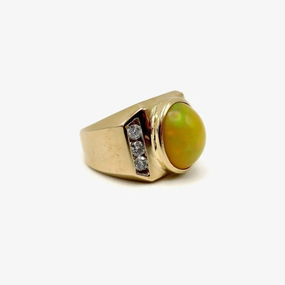 Bague cocktail en or 14 carats avec opale et diamant