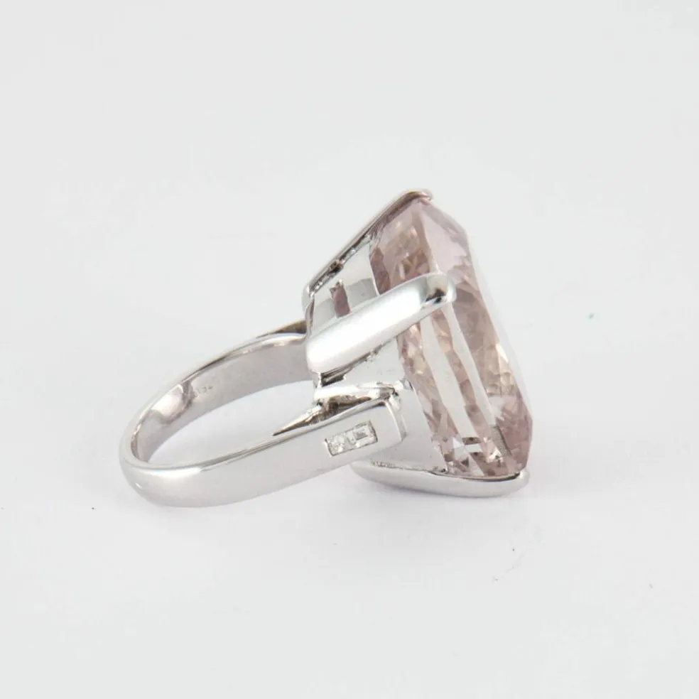 Bague cocktail Kunzite Or blanc