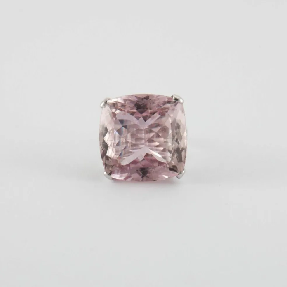 Bague cocktail Kunzite Or blanc