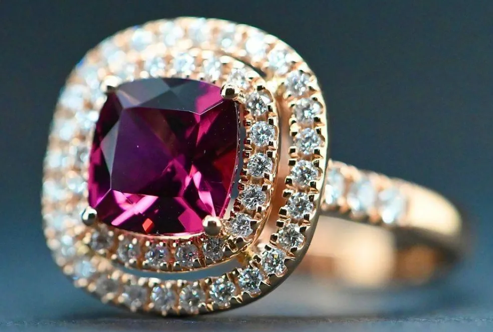 Bague Cocktail Or Rose Rhodolite Diamants