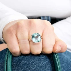 Bague cocktail platine et aigue-marine