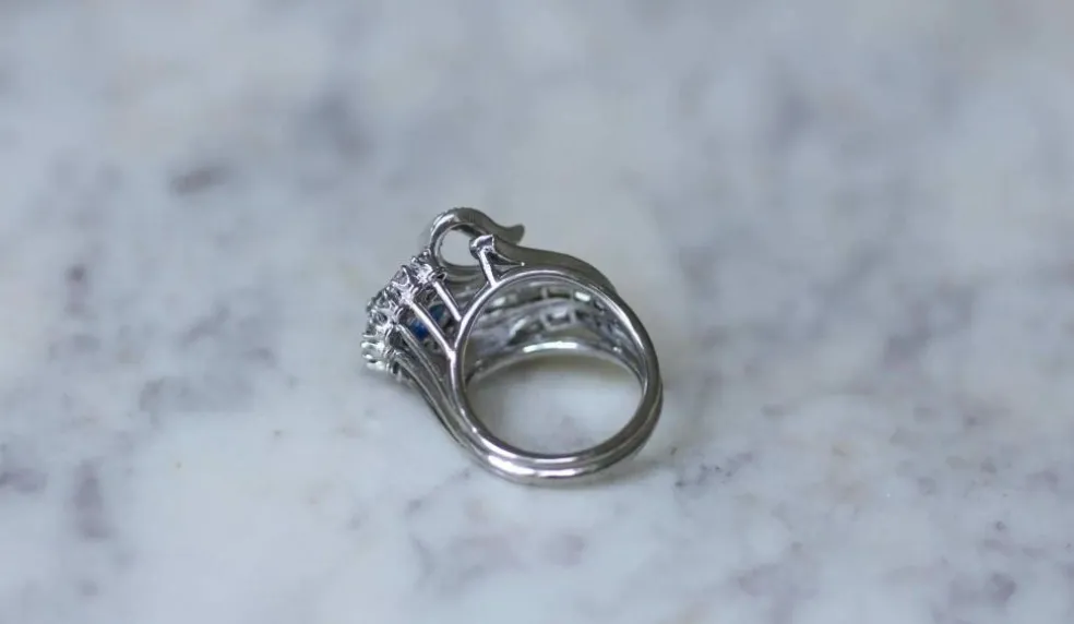Bague Cocktail Saphir de Ceylan et Diamants