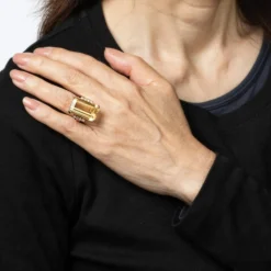 Bague cocktail vintage élégante en citrine et diamant (vers les années 1960 à 1970)