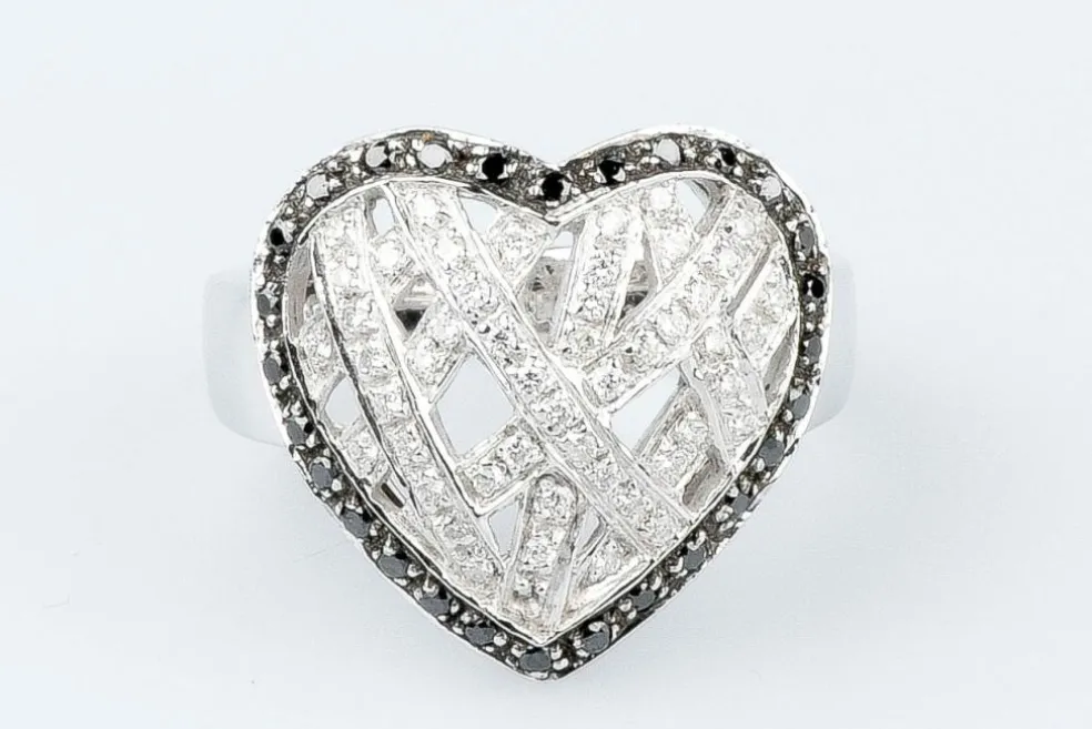 Bague Coeur diamant en or blanc