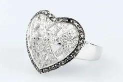Bague Coeur diamant en or blanc