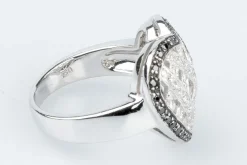 Bague Coeur diamant en or blanc