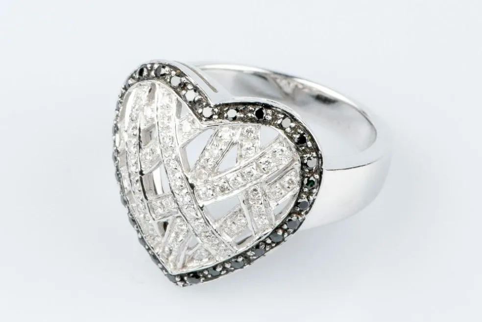 Bague Coeur diamant en or blanc