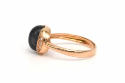 Bague contemporaine en or jaune 18 carats sertie d'un saphir et de diamants