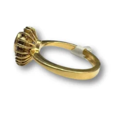 Bague contemporaine en or 18 ct avec émeraudes et diamants