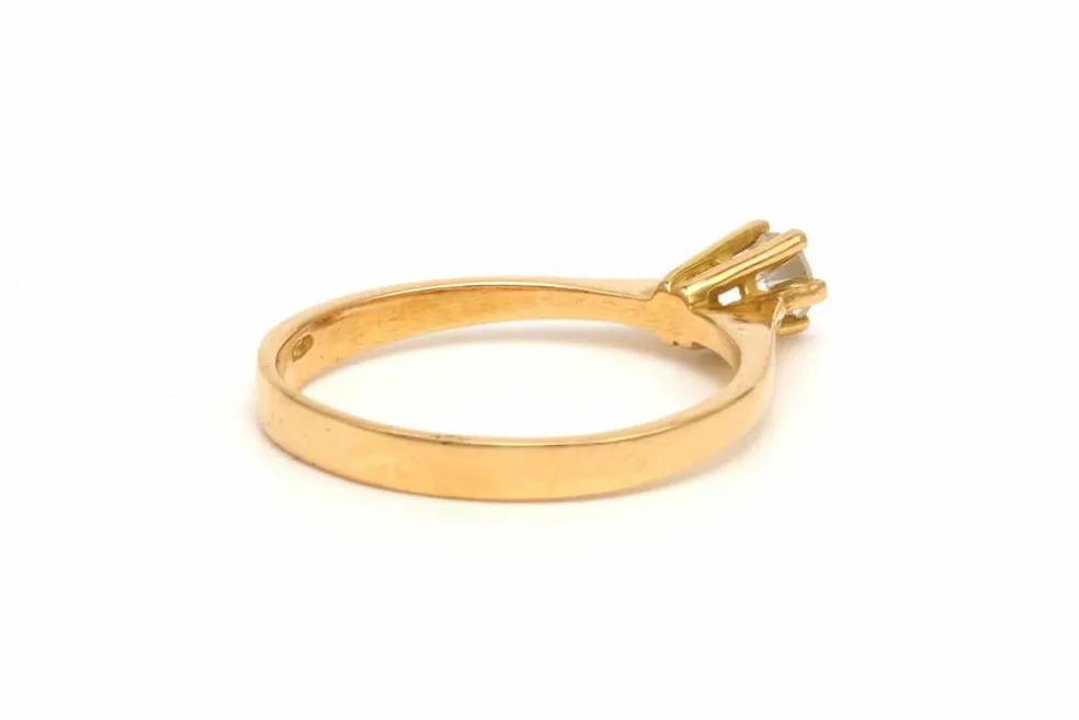 Bague Contemporaine or jaune diamant