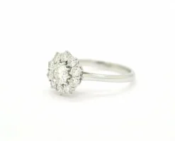 Bague contour diamant