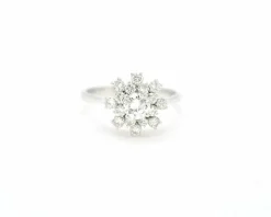 Bague contour en or blanc
