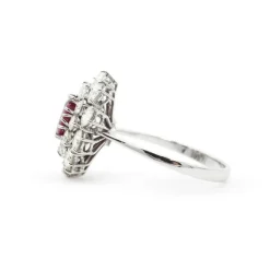 Bague contour en rubis cambodgien