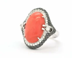 Bague corail et diamant