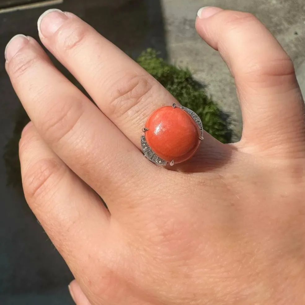 Bague corail et platine