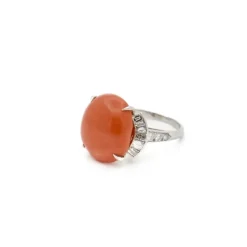 Bague corail et platine