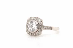 Bague coussin Platine Diamant