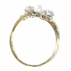 Bague croisée diamant et perle
