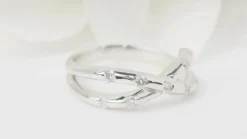 Bague croisée or blanc diamants