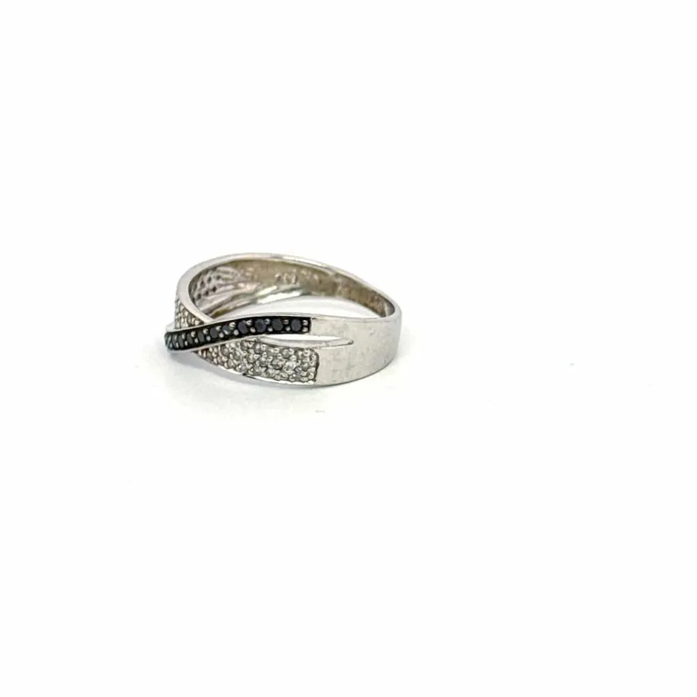 Bague croisée or blanc diamants