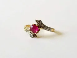 Bague croisée Or Jaune Rubis et Diamants
