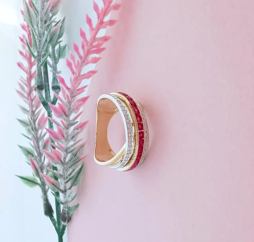Bague Croisée Rubis Diamants
