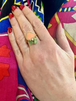 Bague cœur corail émeraudes diamant or jaune