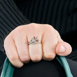 Bague début XXe or jaune et blanc, rubis et diamants